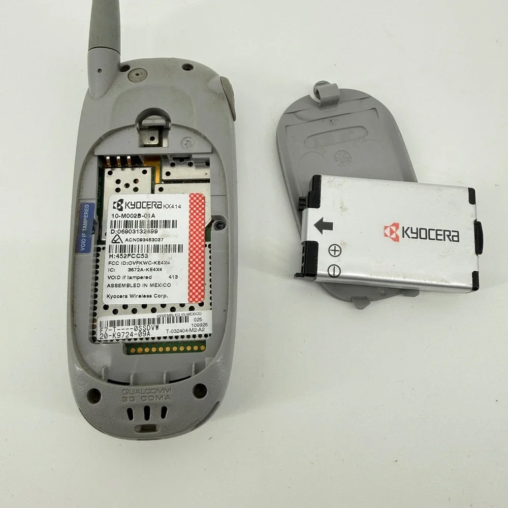 Kyocera KX414 Cell Phone Silver Solid Plastic Vintage Verizon 3G CDMA Untested